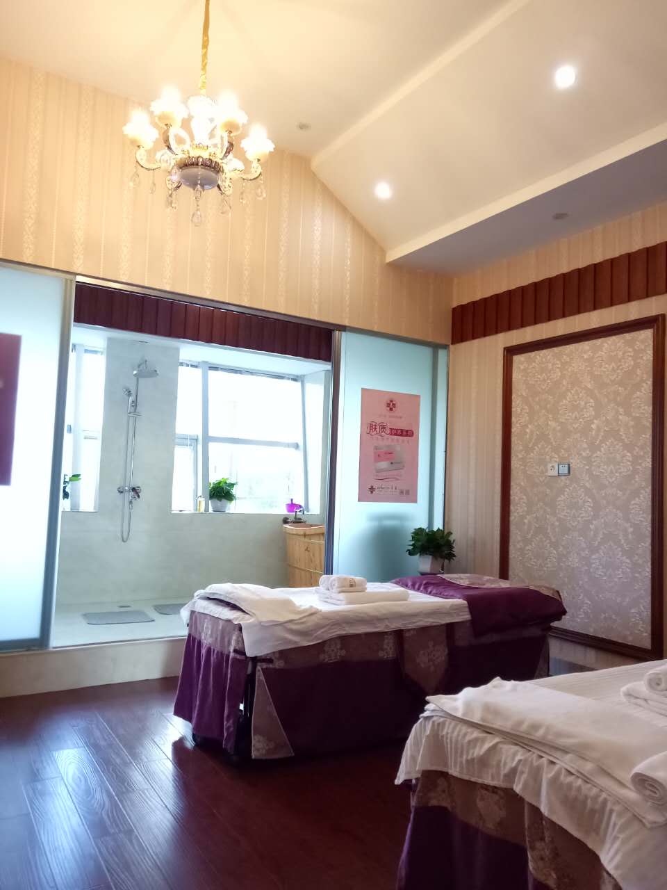 热烈庆祝扶正堂00001号形象店隆重开业！ - 香港扶正堂国际美业集团