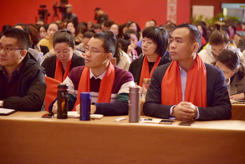 扶正堂弟子技能培训会暨扶正堂新品（项目）发布会 - 香港扶正堂国际美业集团