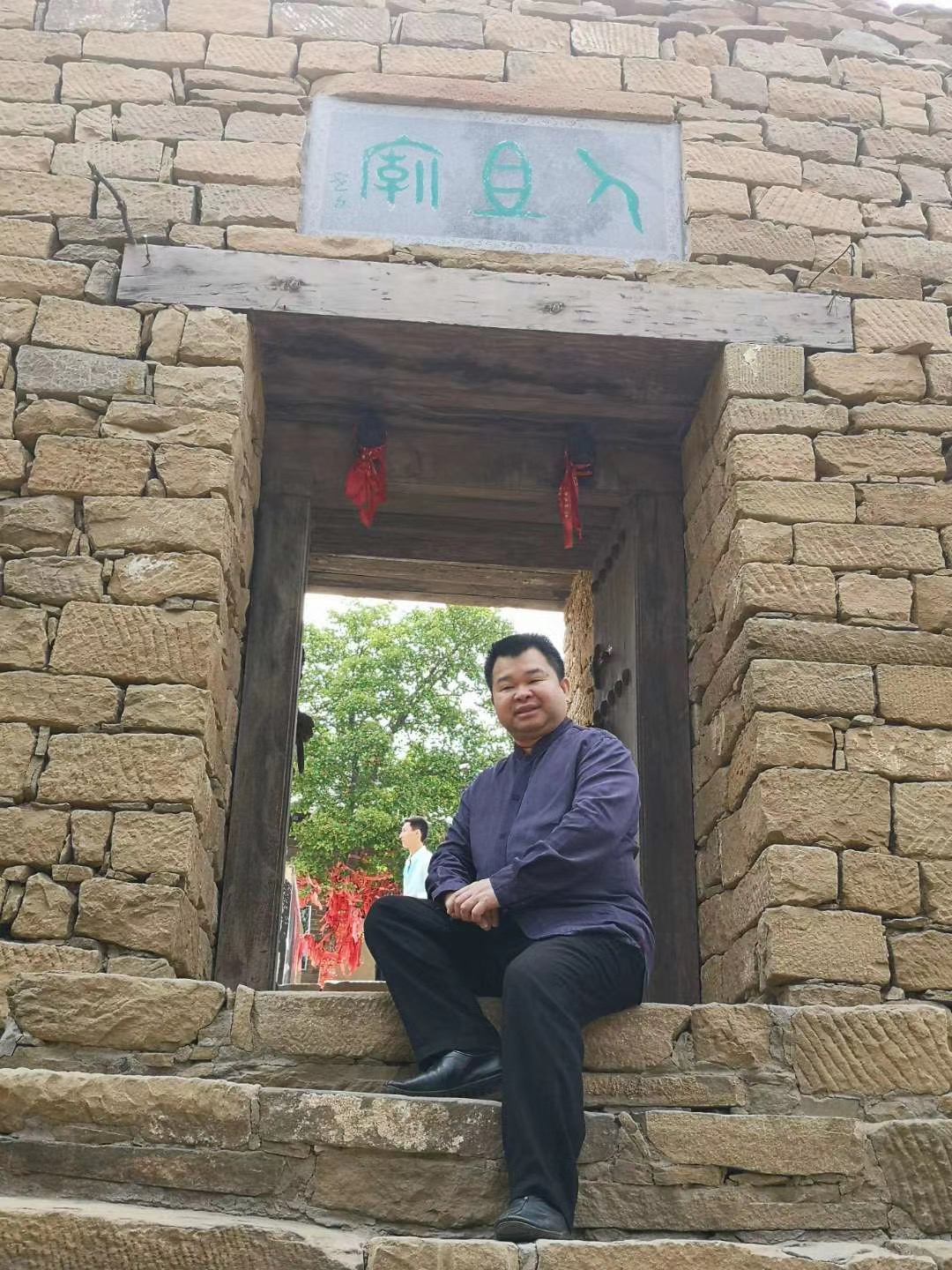 10问杨志华老师 - 香港扶正堂国际美业集团